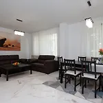 Grand Vitosha Apartments